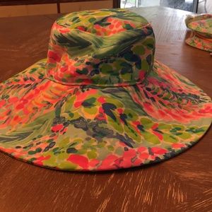 Catch the Wave beach hat